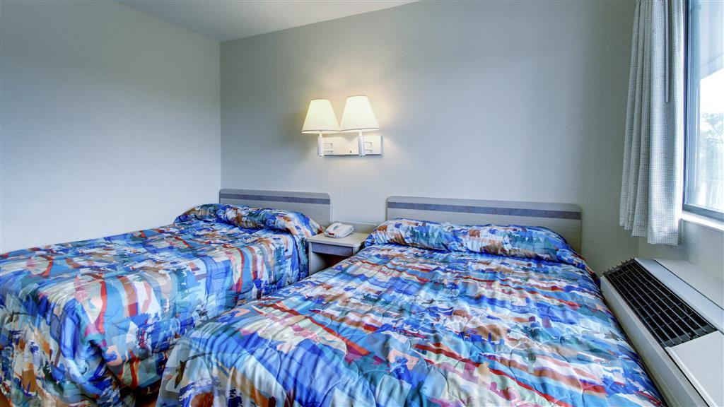 Motel 6 Manhattan Kansas 部屋 写真